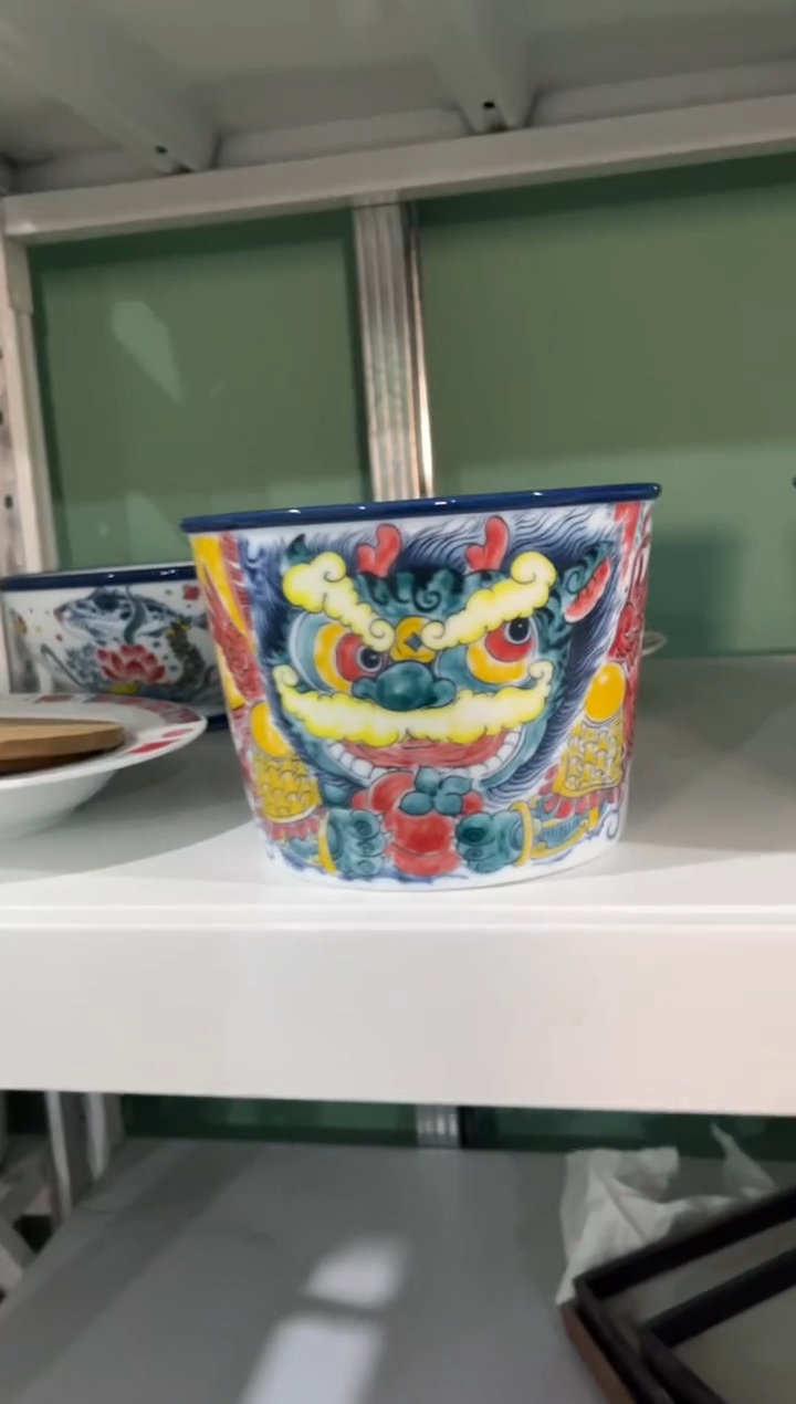 昨明醒狮泡面桶（微瑕价格）