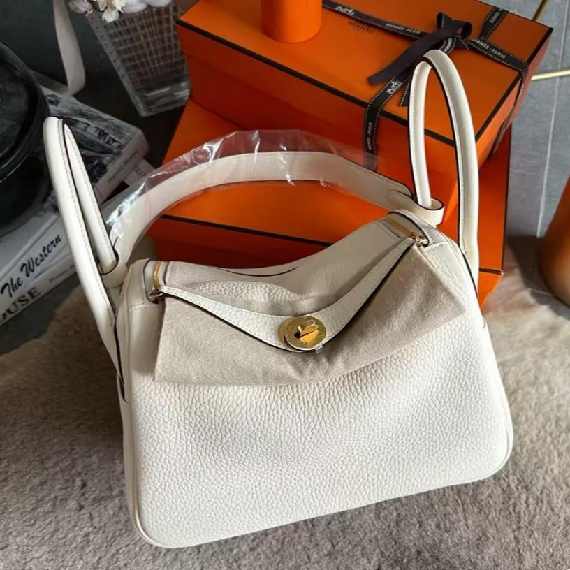 99新 Hermes/爱马仕 小花6欢 Lindy 26 奶油白 TC皮 Z刻 金扣包