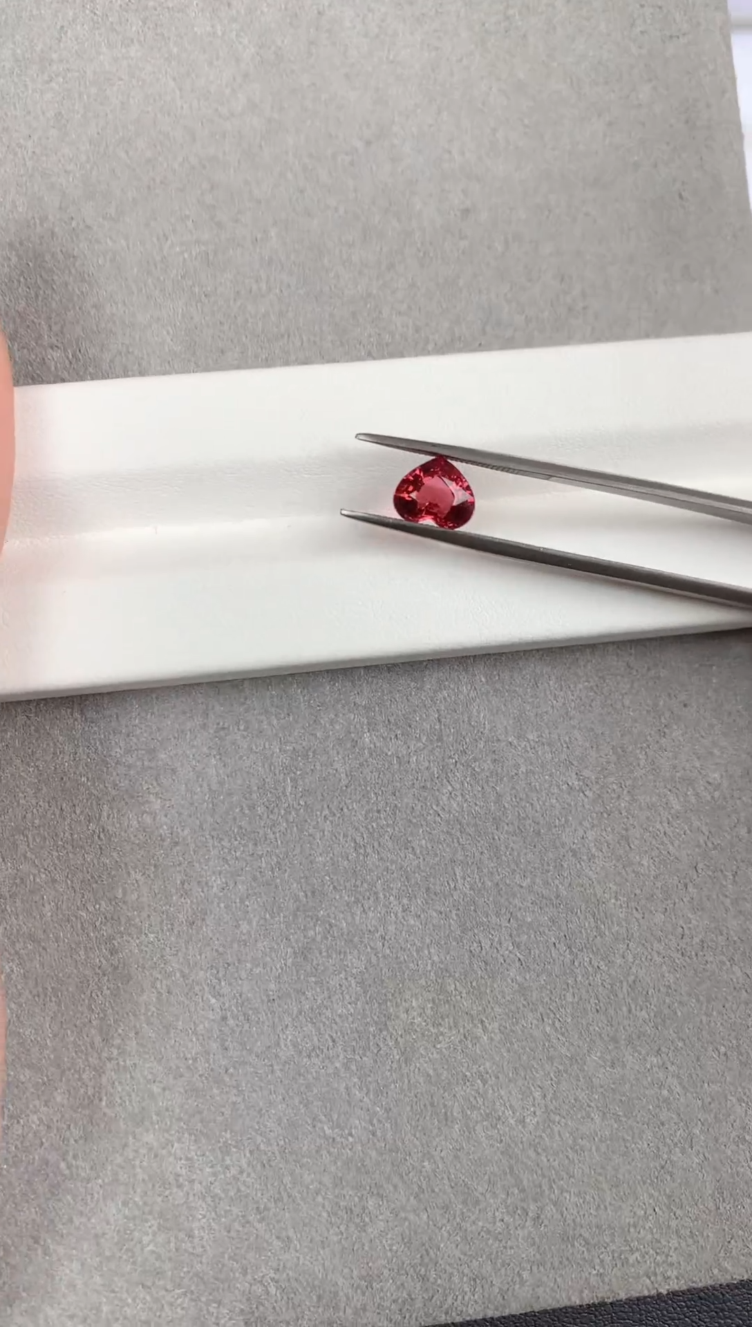 【闪购商品】碧玺裸石未镶嵌天然红色心形碧玺