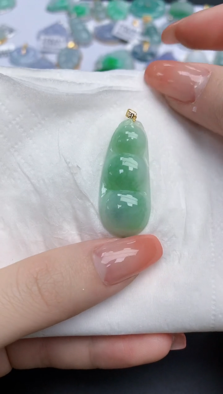 【闪购商品】翡翠颈饰未镶嵌天然缅甸翡翠A货