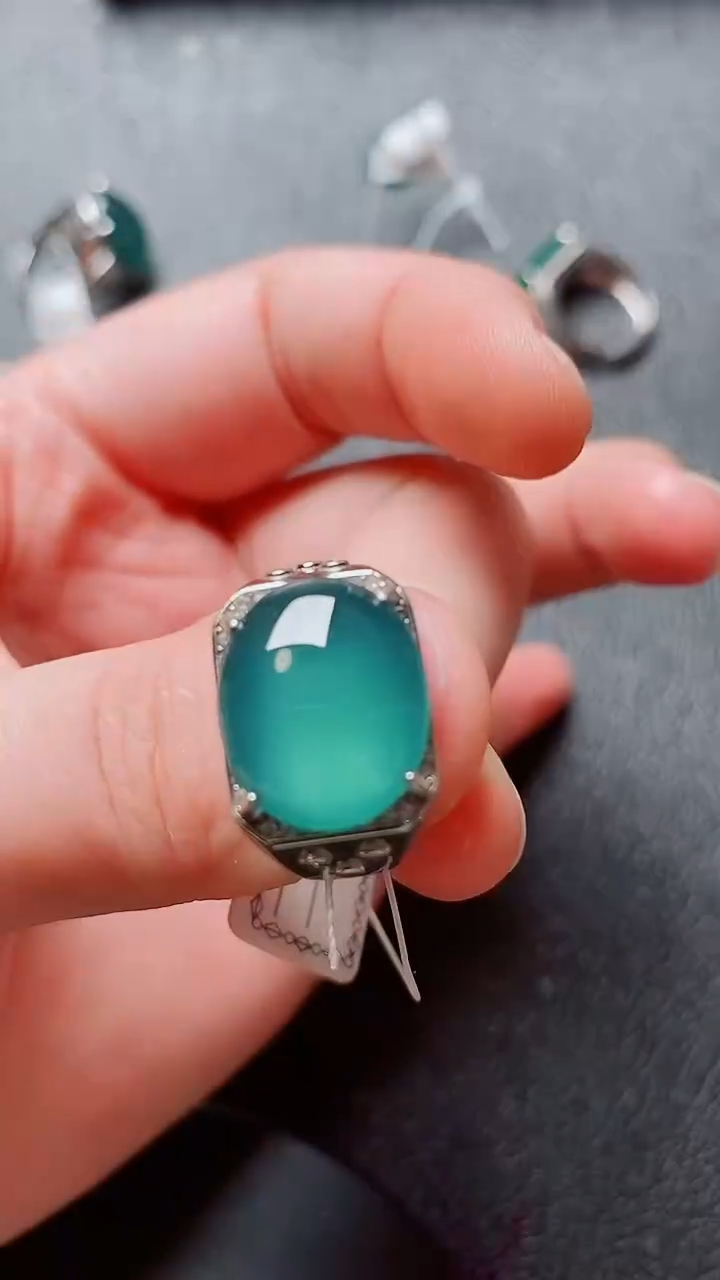 翡翠戒指银S925镶嵌1111