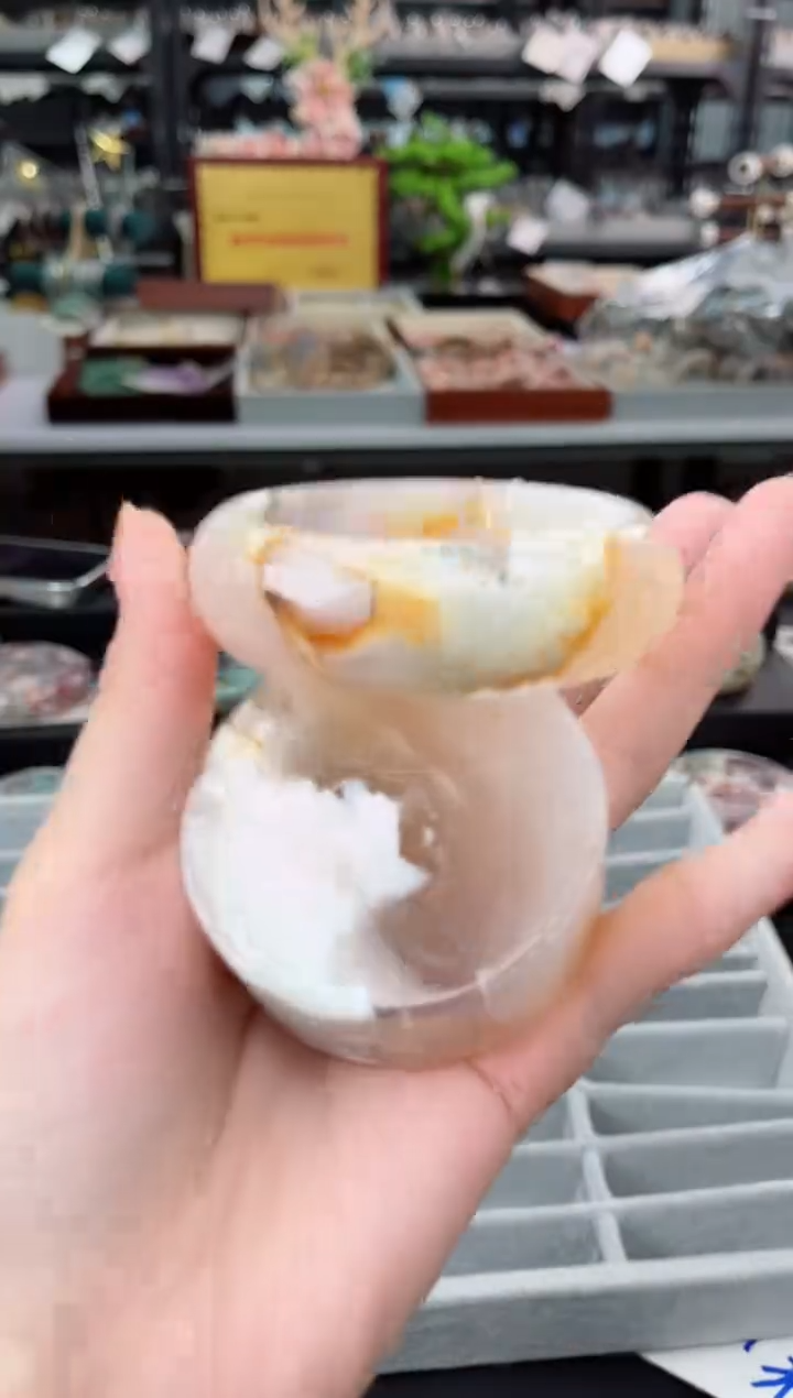 【闪购商品】石英质玉手镯未镶嵌59圈口（赠品镯心）1681096