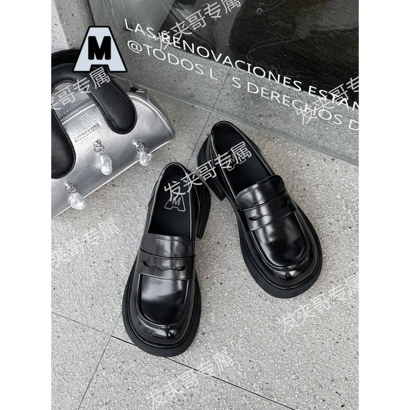 2025新款时尚百搭乐福鞋一脚蹬厚底豆豆鞋经典复古小皮鞋9155