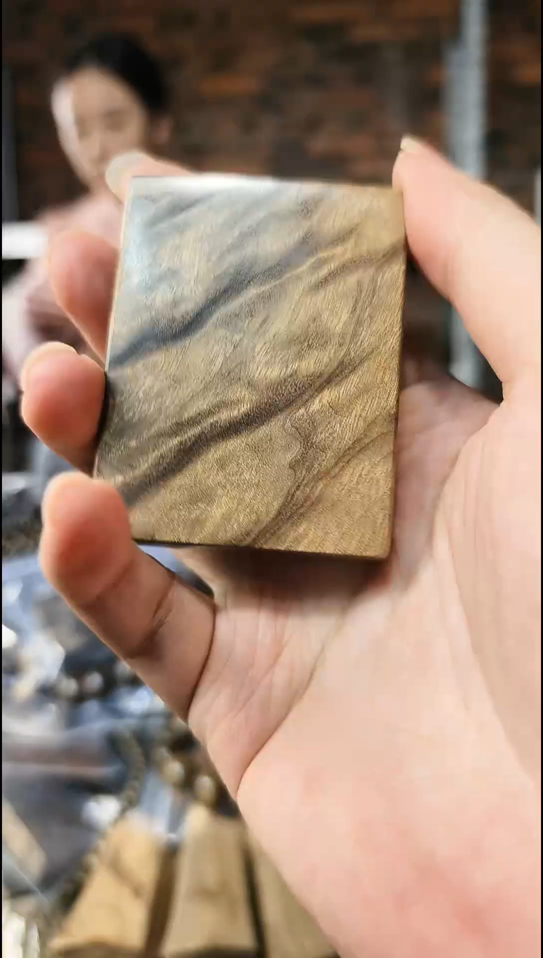 【闪购商品】果敢追根究底李晓