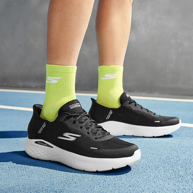 Skechers斯凯奇经典潮流跑步鞋男2025新款舒适透气轻便缓震运动鞋
