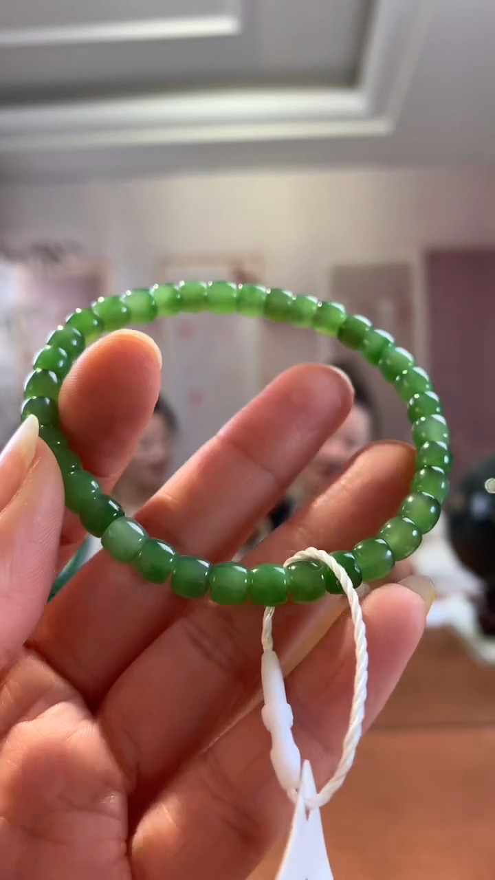 未镶嵌和田玉挂件碧玉苹果绿直切单圈