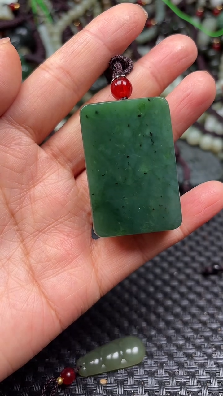 【闪购商品】和田玉颈饰未镶嵌.