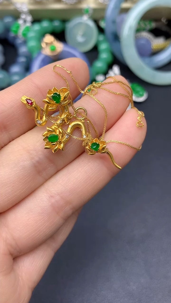 颈饰18K金镶嵌翡翠282-雪姐翡翠天天见