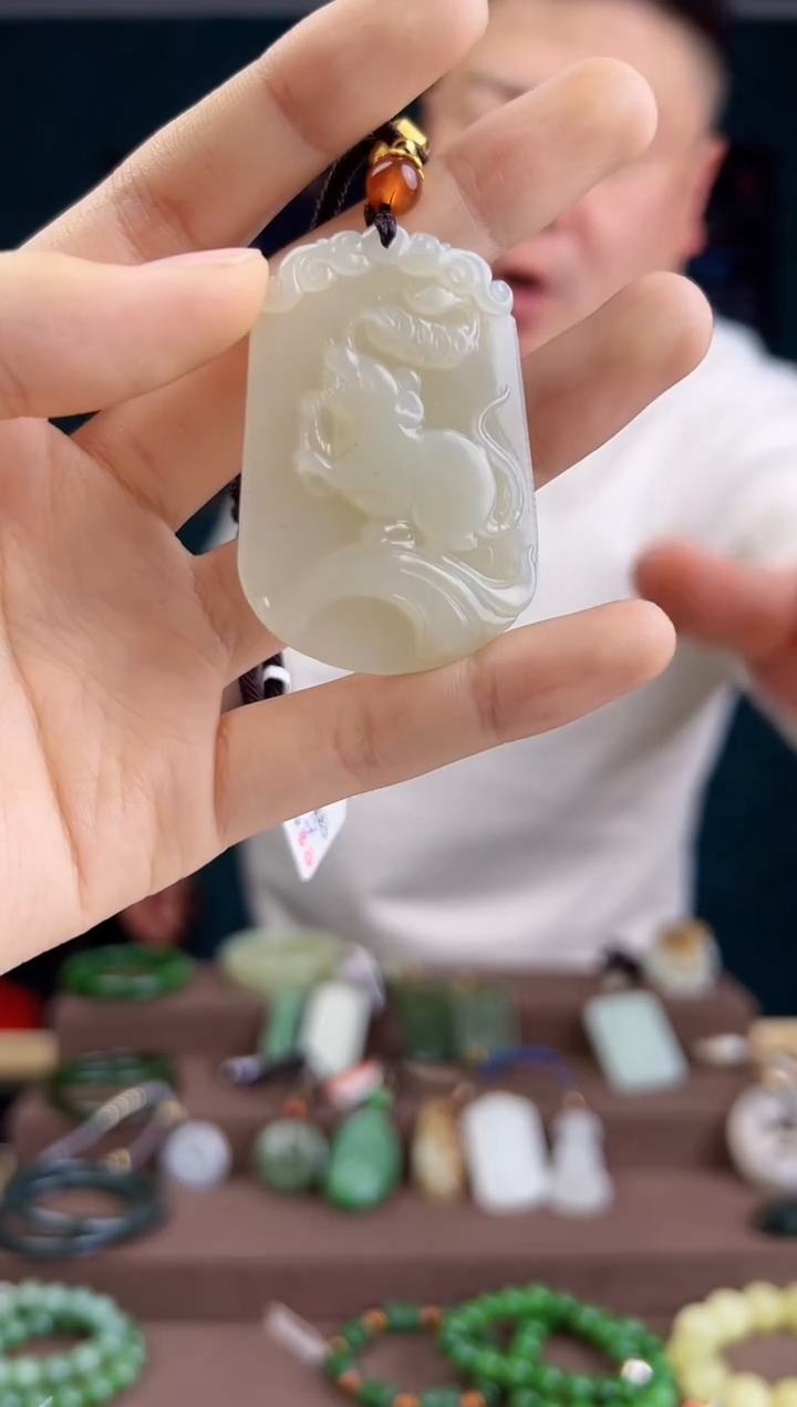 【闪购商品】和田玉颈饰未镶嵌ZZ 拍一发一 多样性发货