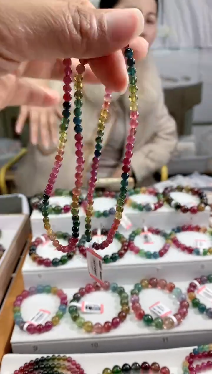 【闪购商品】碧玺手链未镶嵌多样性发一条