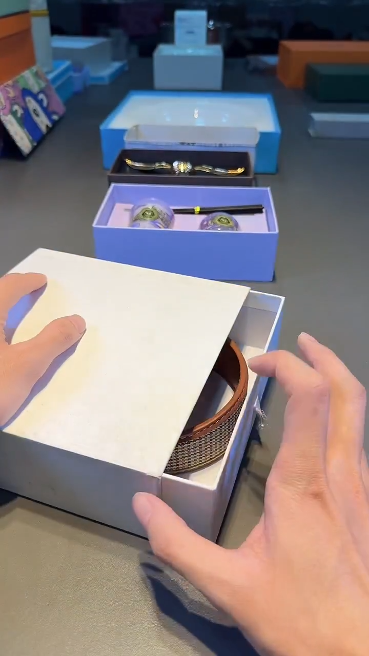 M棕 小新全球仓小新全球仓小新全球仓