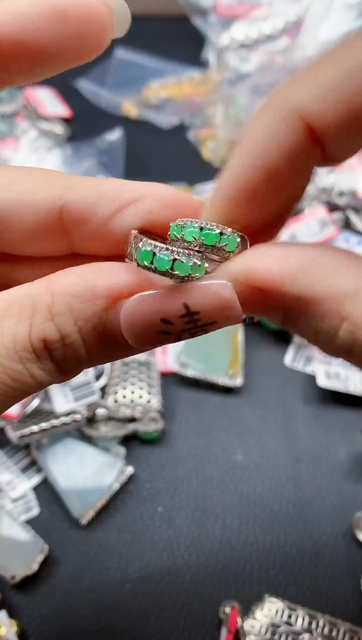 银S925镶嵌戒指翡翠天然A货缅甸翡翠