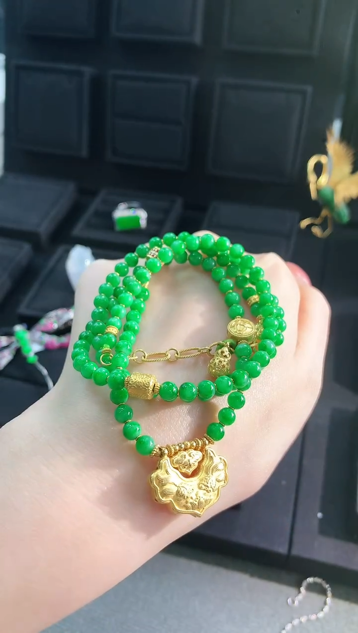 【闪购商品】翡翠颈饰18K金镶嵌珠串