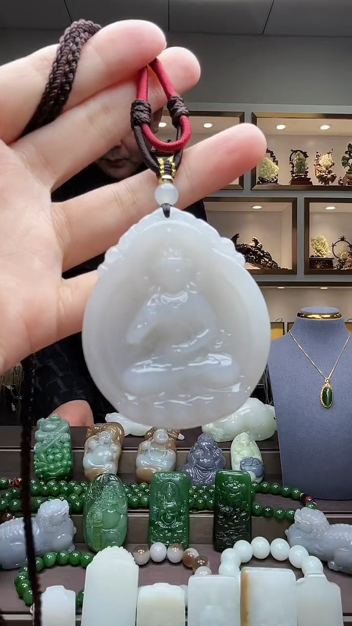 【闪购商品】和田玉颈饰未镶嵌苏