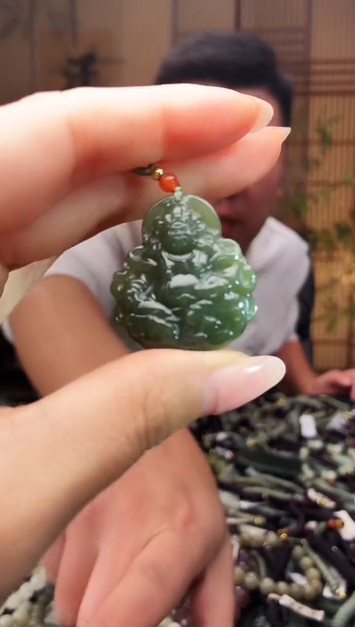 颈饰未镶嵌和田玉多样性发货，拍一发一