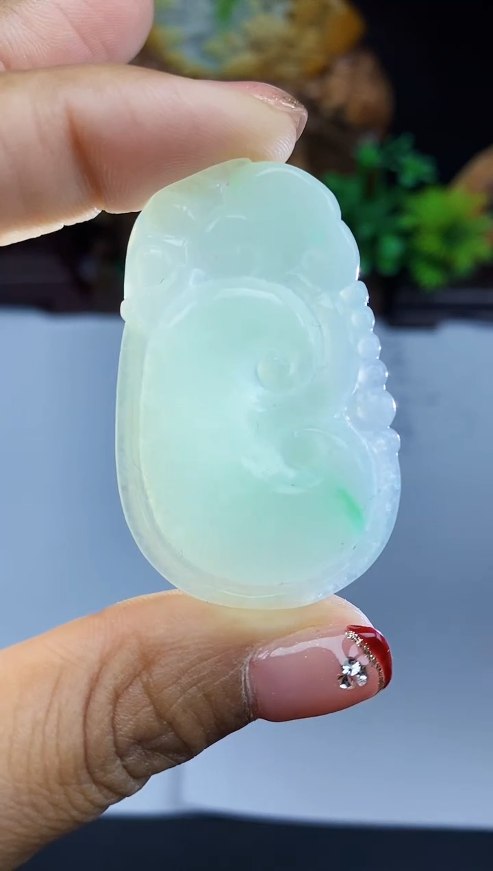 【闪购商品】翡翠颈饰未镶嵌翡翠A货