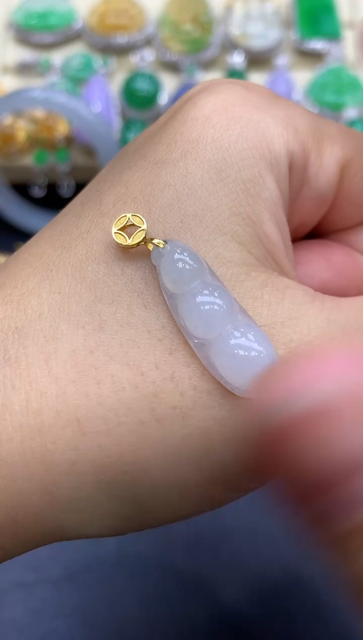 颈饰18K金镶嵌翡翠5-中国好珍宝