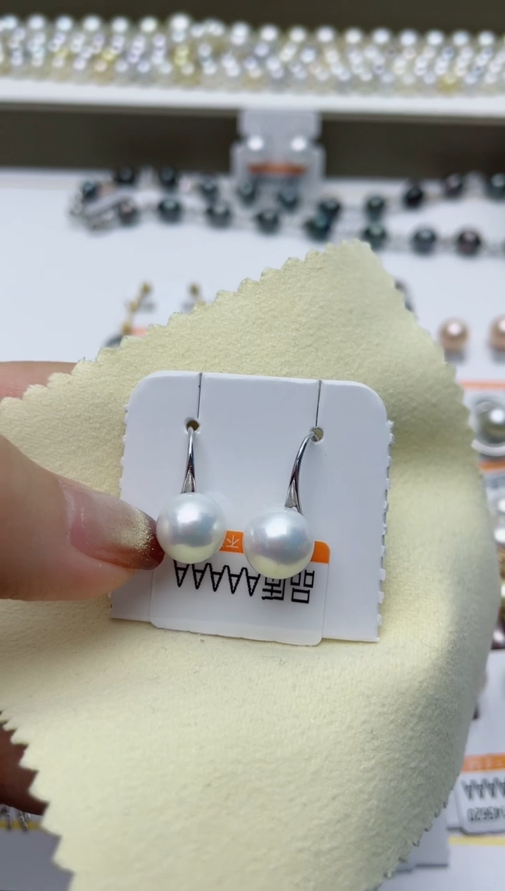 【闪购商品】淡水珍珠耳饰银S925镶嵌W26
