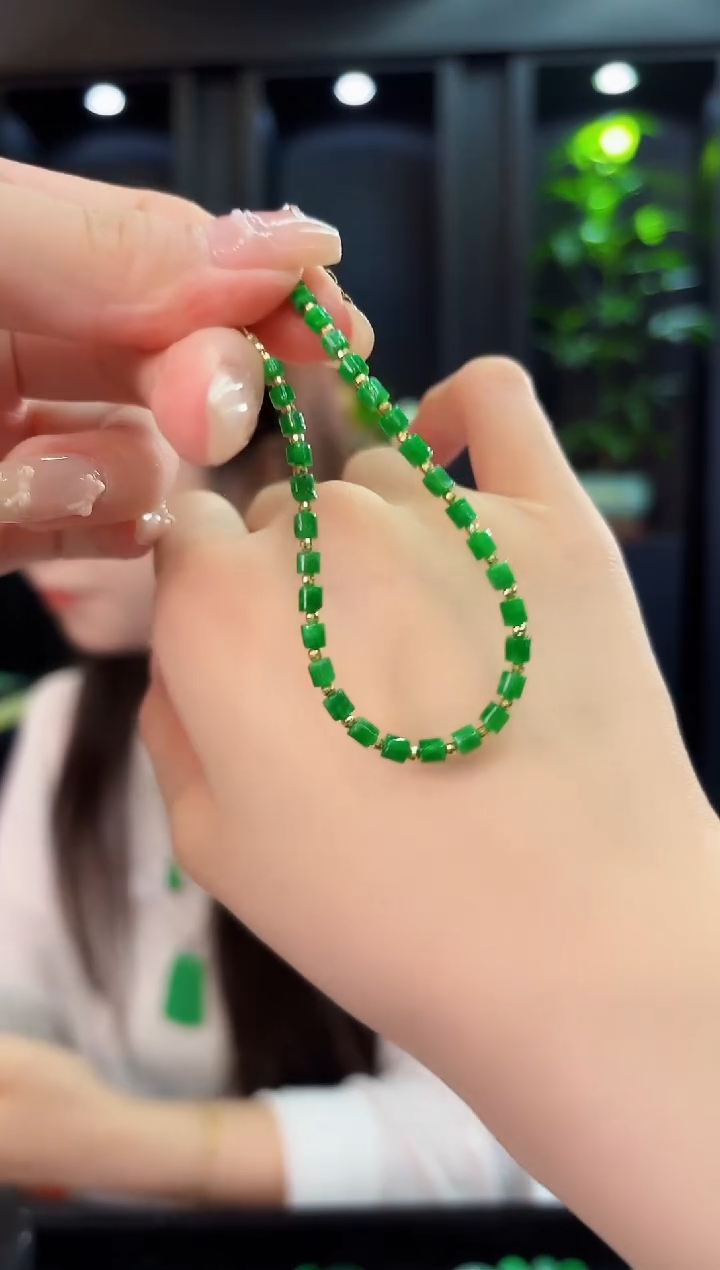 18K金镶嵌手链翡翠缅料A货/多样性发货/一件