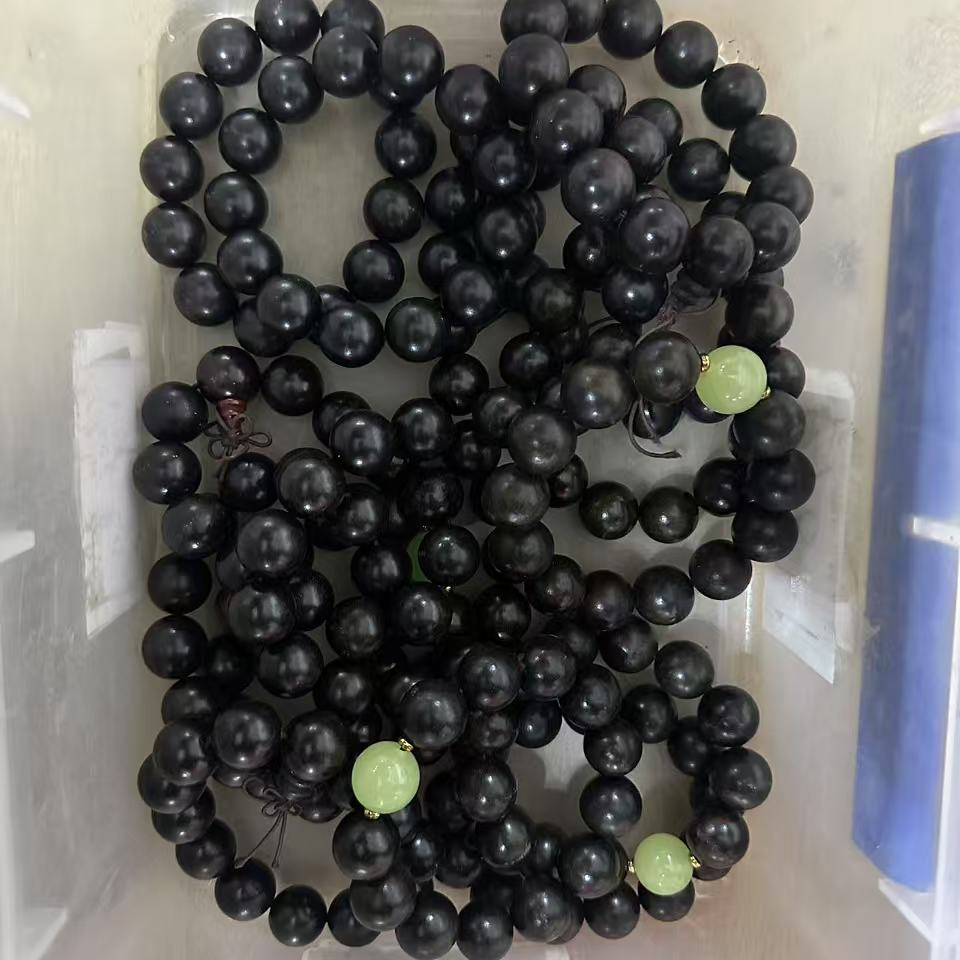 Q24 黑檀1.8cm单圈手串 样式多样性发其一