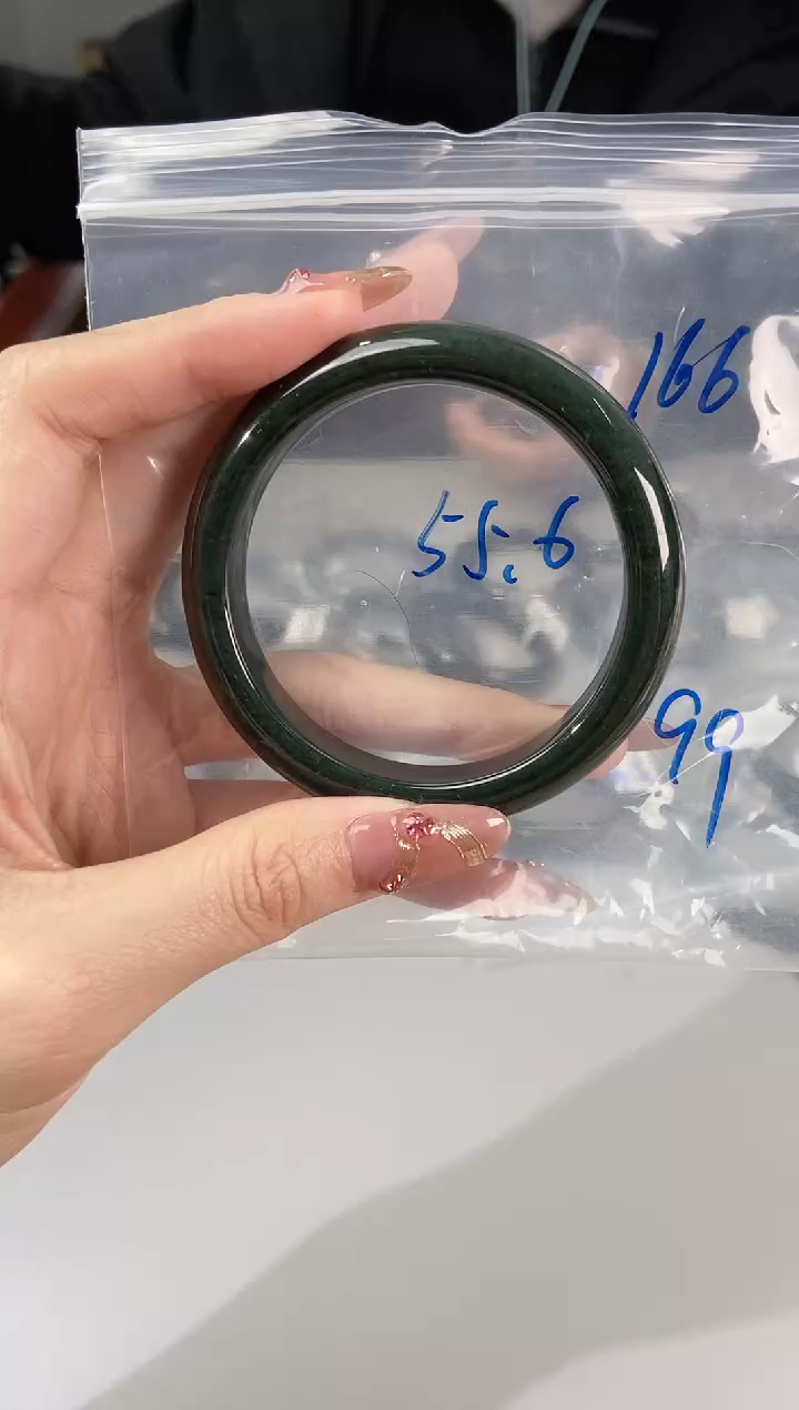 【闪购商品】和田玉手镯未镶嵌和田玉手镯166