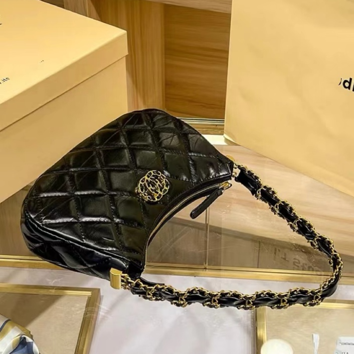 【佐伊甄选】XKY-990-黑色轻奢女士时尚潮流百搭斜挎包轻奢