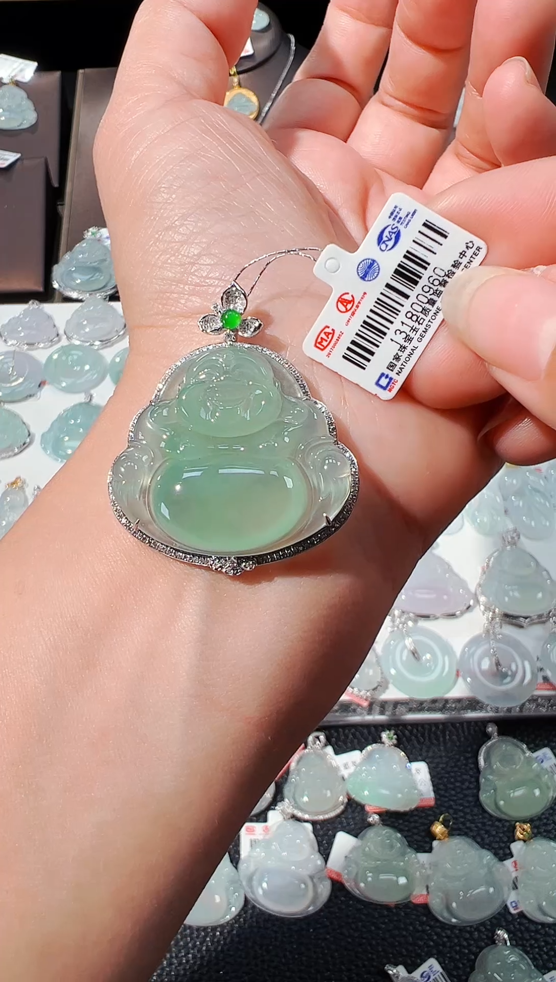 【闪购商品】翡翠吊坠(不含链)18K金镶嵌佛公吊坠960