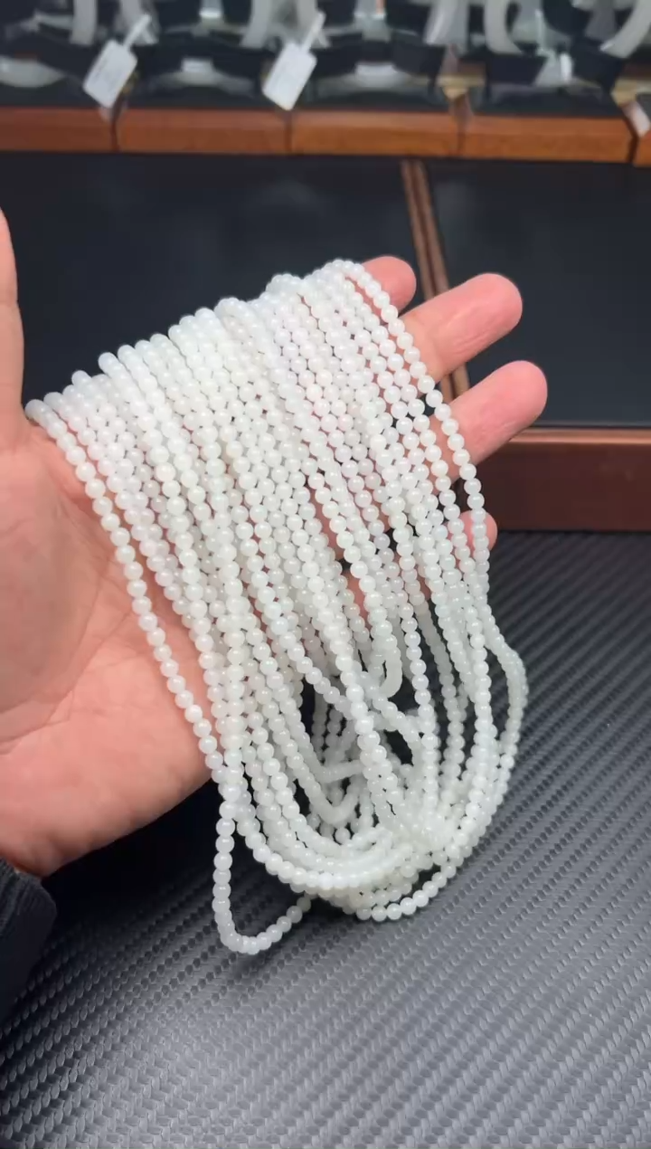 项链未镶嵌和田玉且末微色差米达卡4长链多样性发货拍一发一