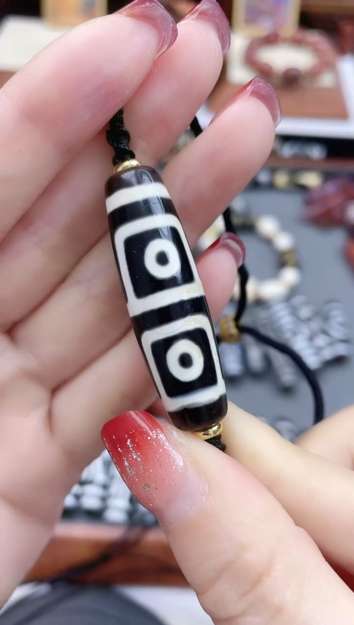 【闪购商品】玛瑙/玉髓珠珠未镶嵌聚缘古风地门四眼