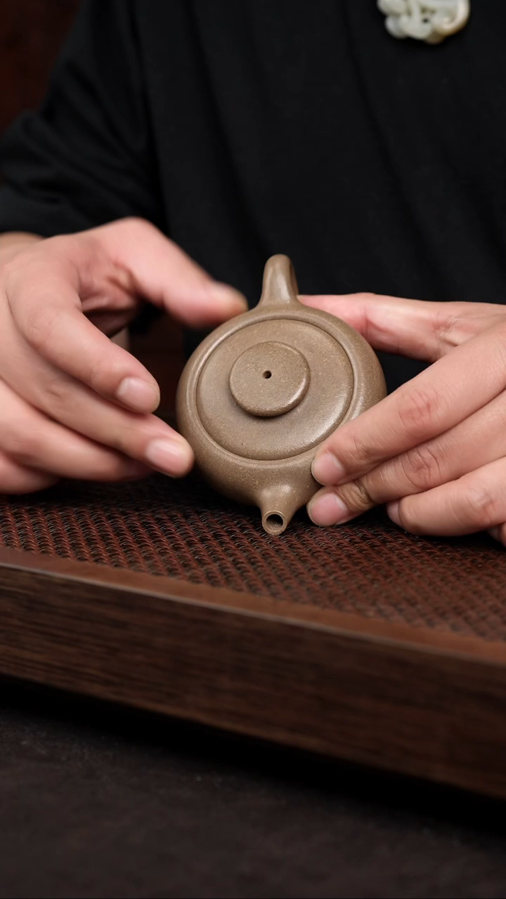 【闪购商品】紫砂茶壶芝麻绿碗巨轮
