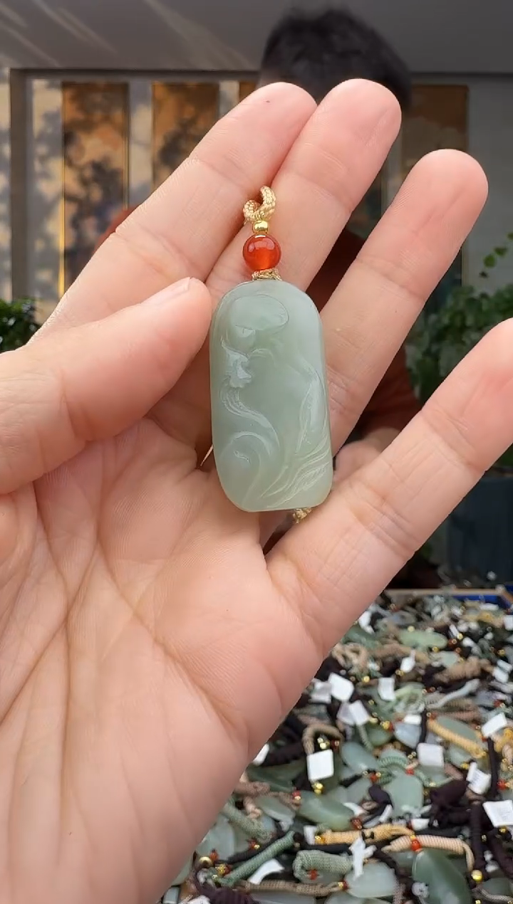 未镶嵌和田玉挂件拍一发一