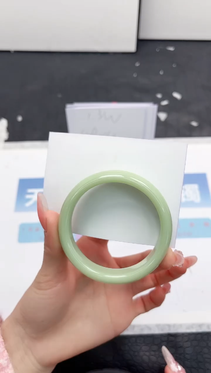 【闪购商品】石英质玉手镯未镶嵌326-54