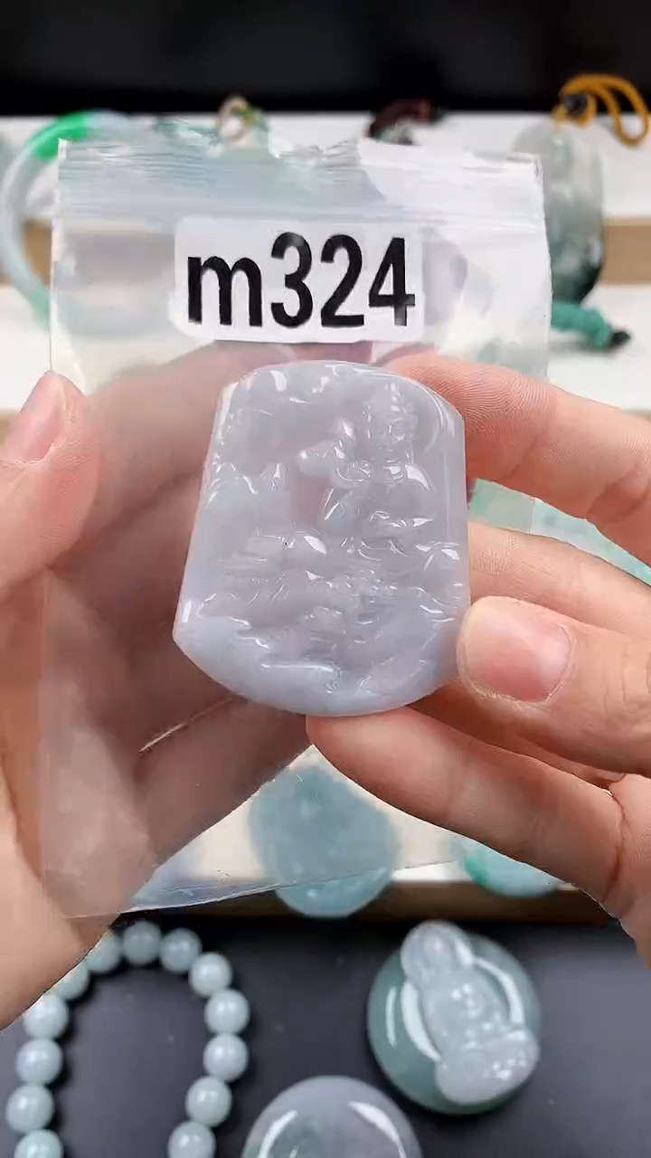 颈饰未镶嵌翡翠天然翡翠吊坠挂件