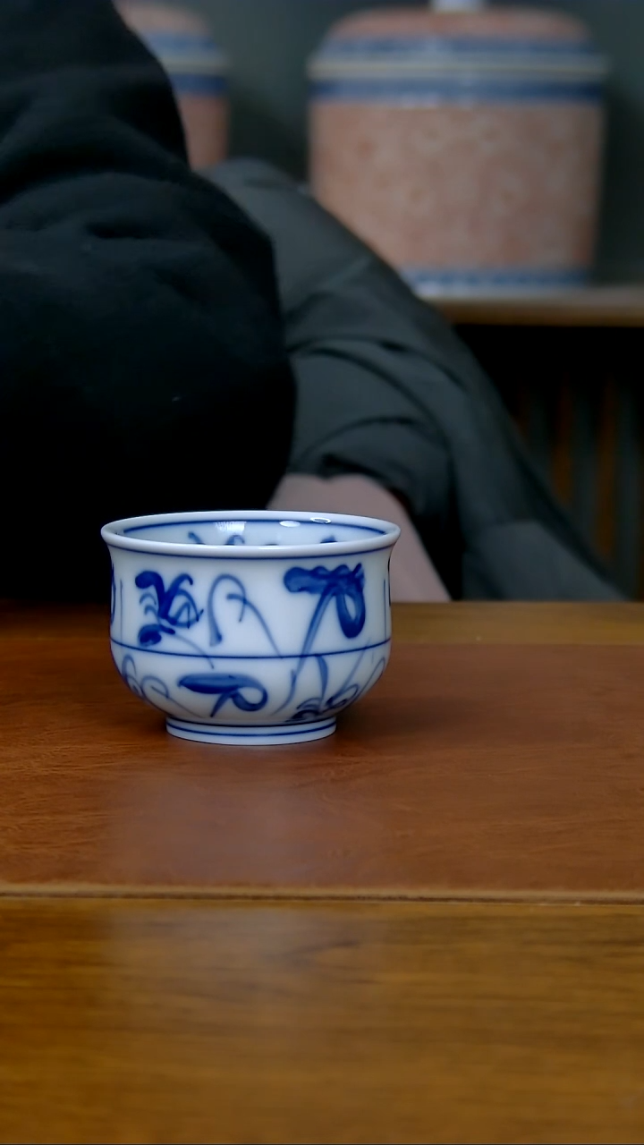 【闪购商品】陶瓷茶花纹炉式杯（柴窑）     