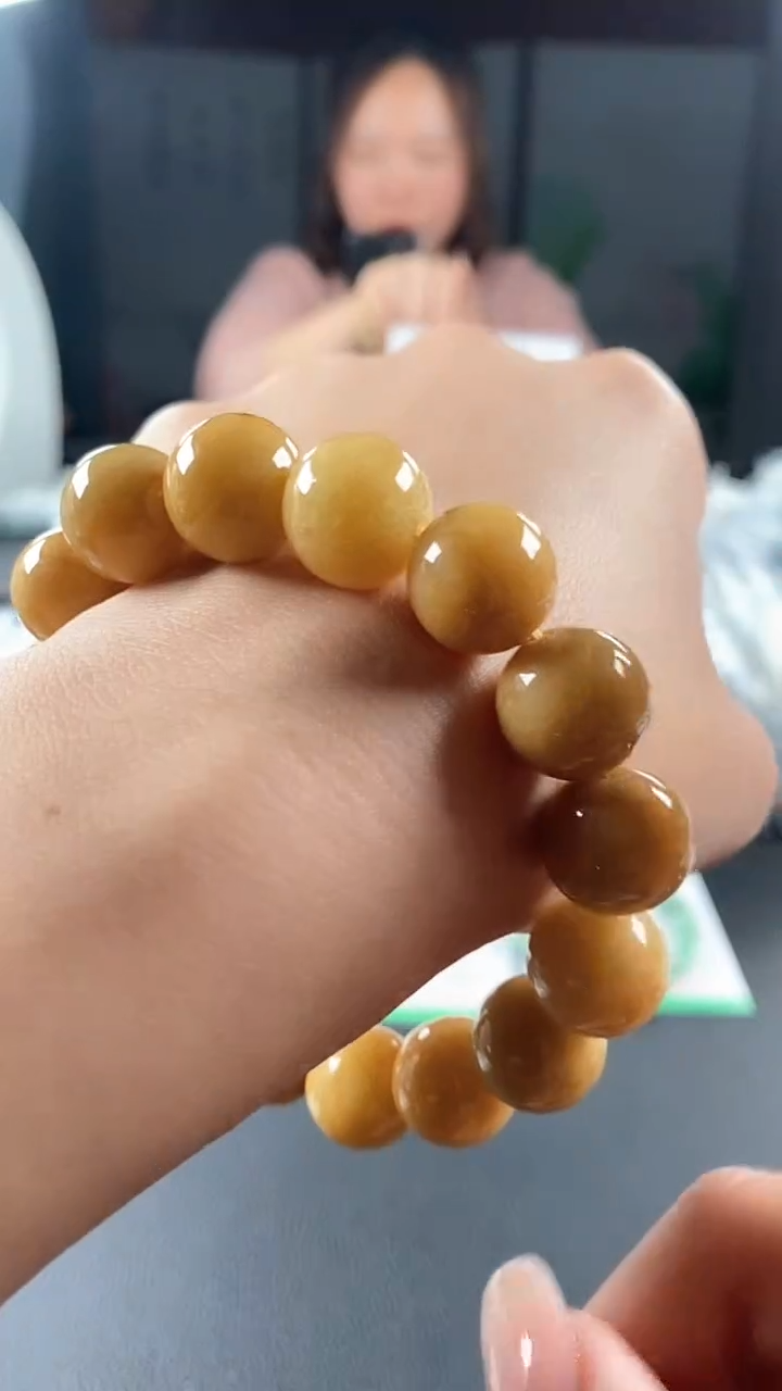 【闪购商品】翡翠手串未镶嵌18......