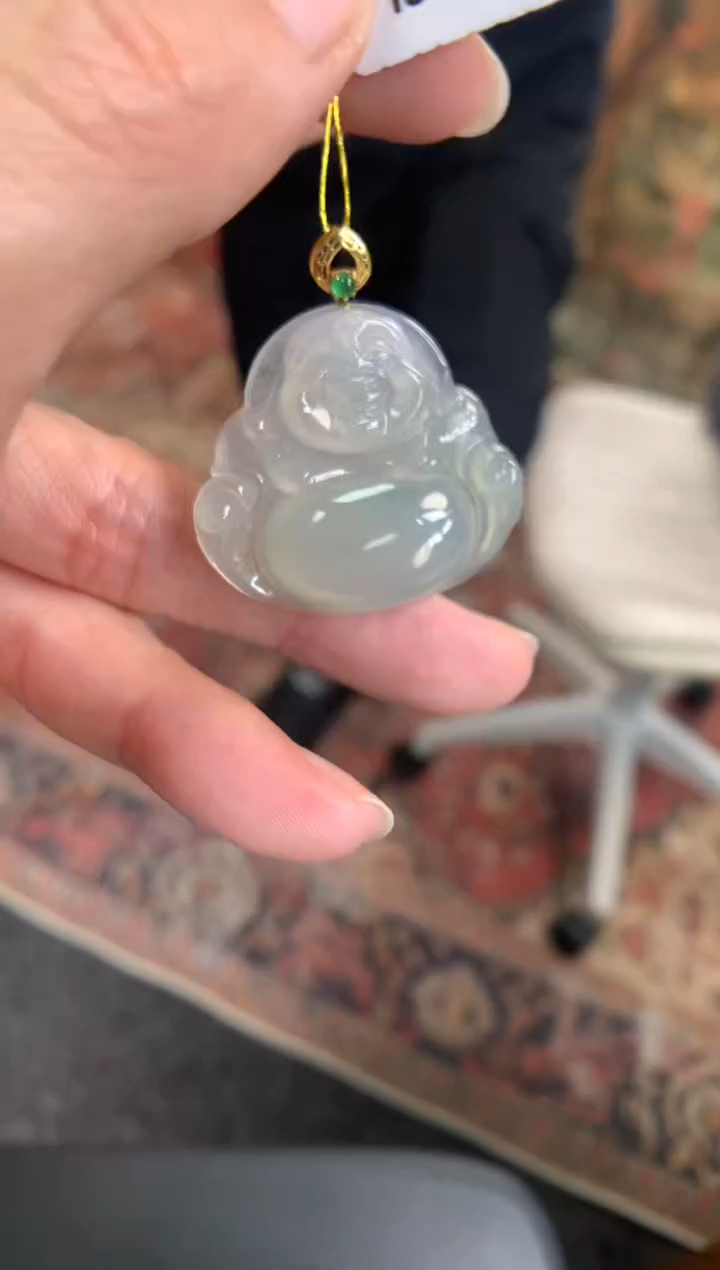 翡翠18K金镶嵌颈饰佛公