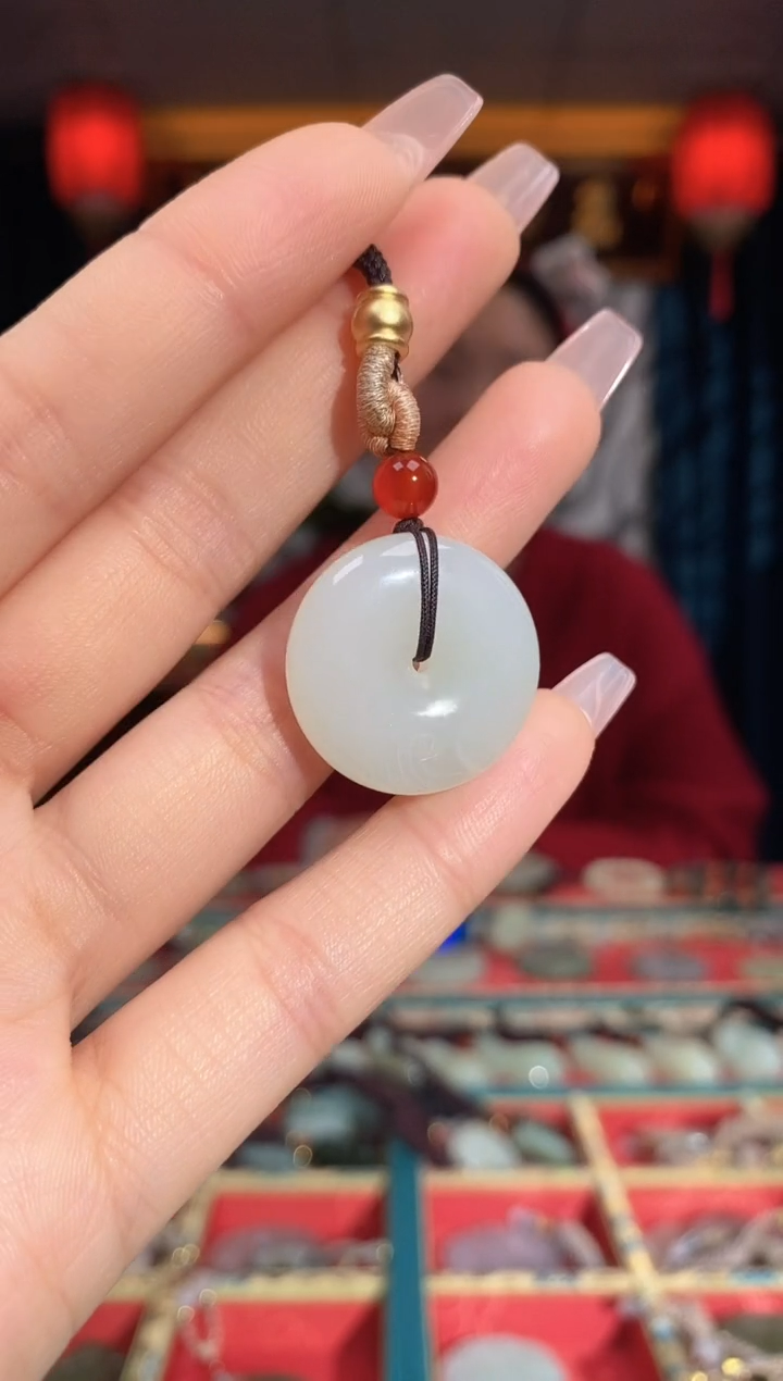 【闪购商品】和田玉颈饰未镶嵌扣