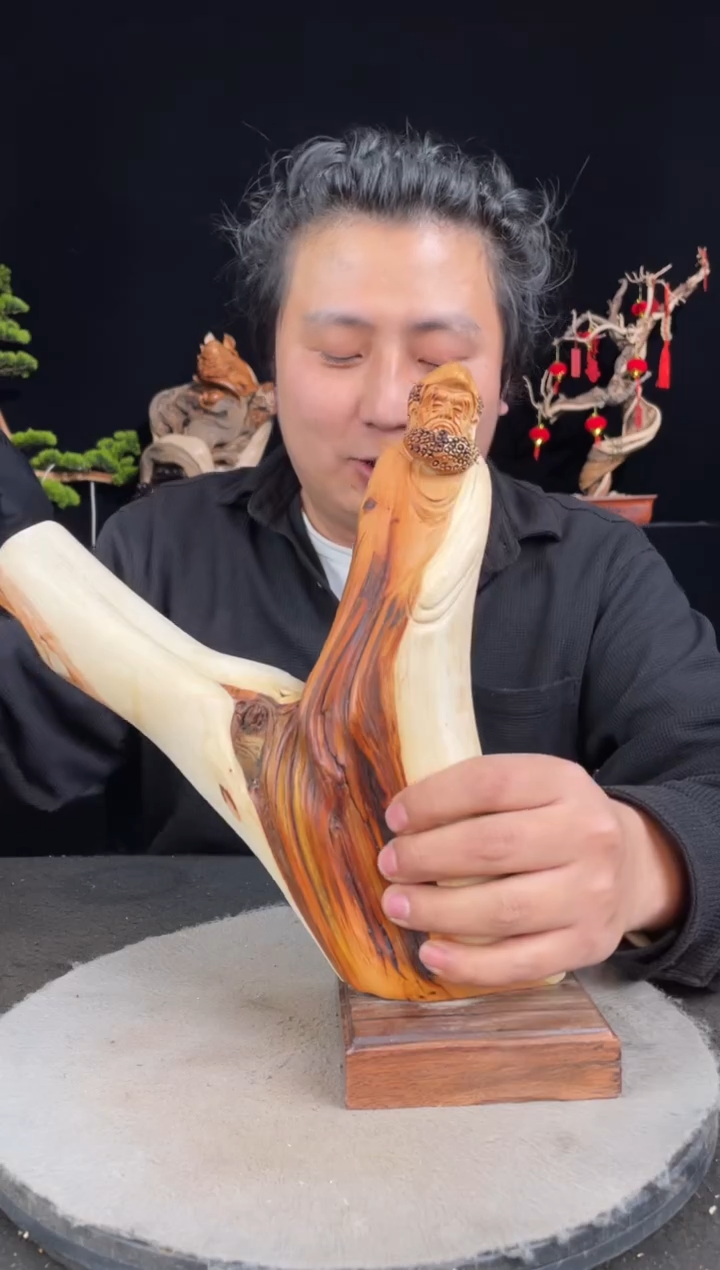 【闪购商品】柏木（崖柏）其他手工摆件,先抢先得!