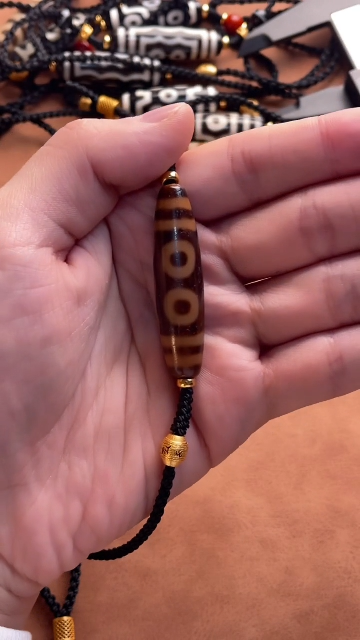 【闪购商品】玛瑙/玉髓五眼银S925镀金镶嵌五眼