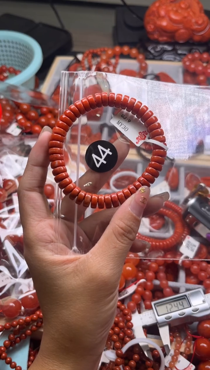 【闪购商品】南红玛瑙珠宝奇石未镶嵌44-9