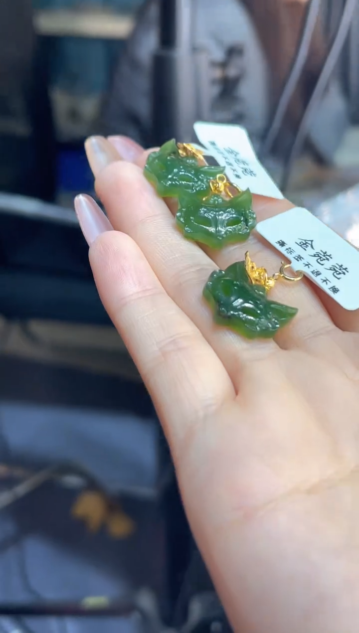 吊坠(不含链)银S925镶嵌和田玉多样性发其一孤品默认微瑕