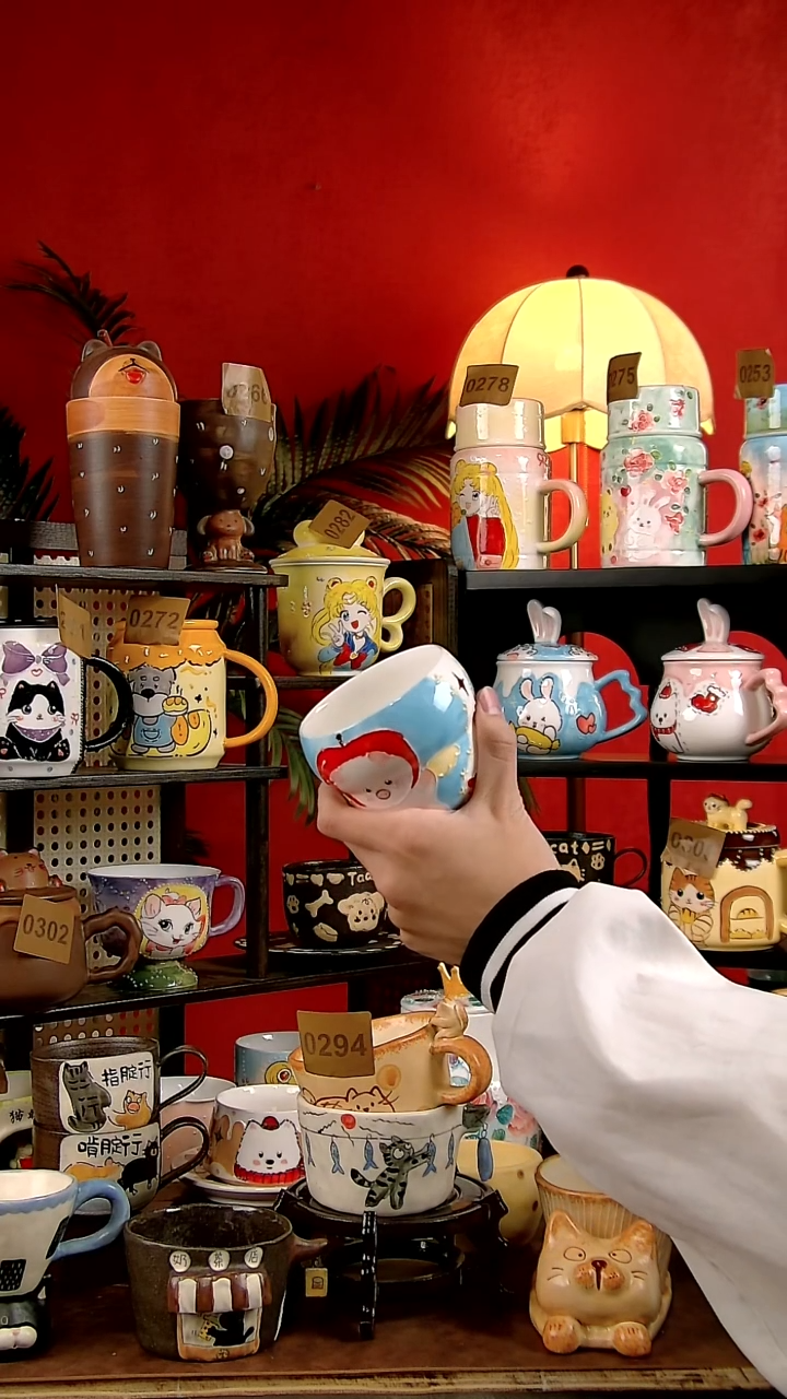 杯子瓷DIY景德镇创意手工陶瓷卡通风小猪葫芦杯