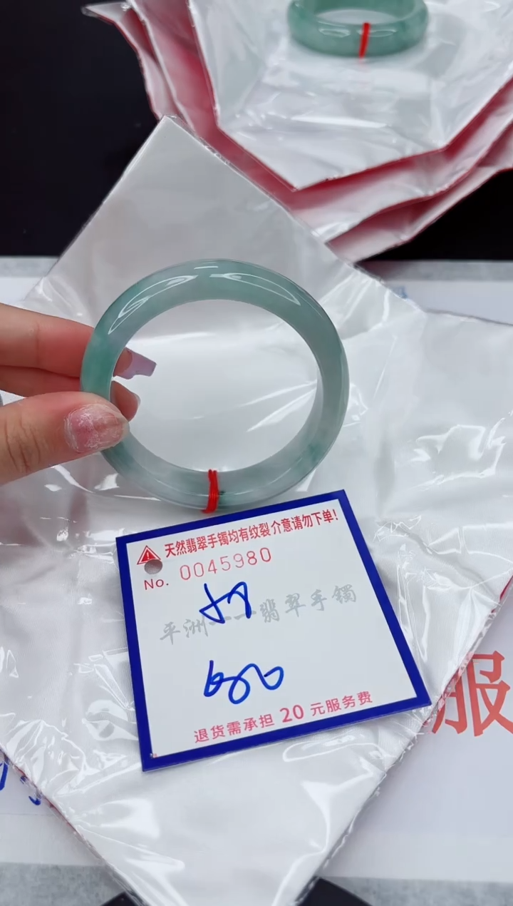 翡翠手镯未镶嵌1111111111