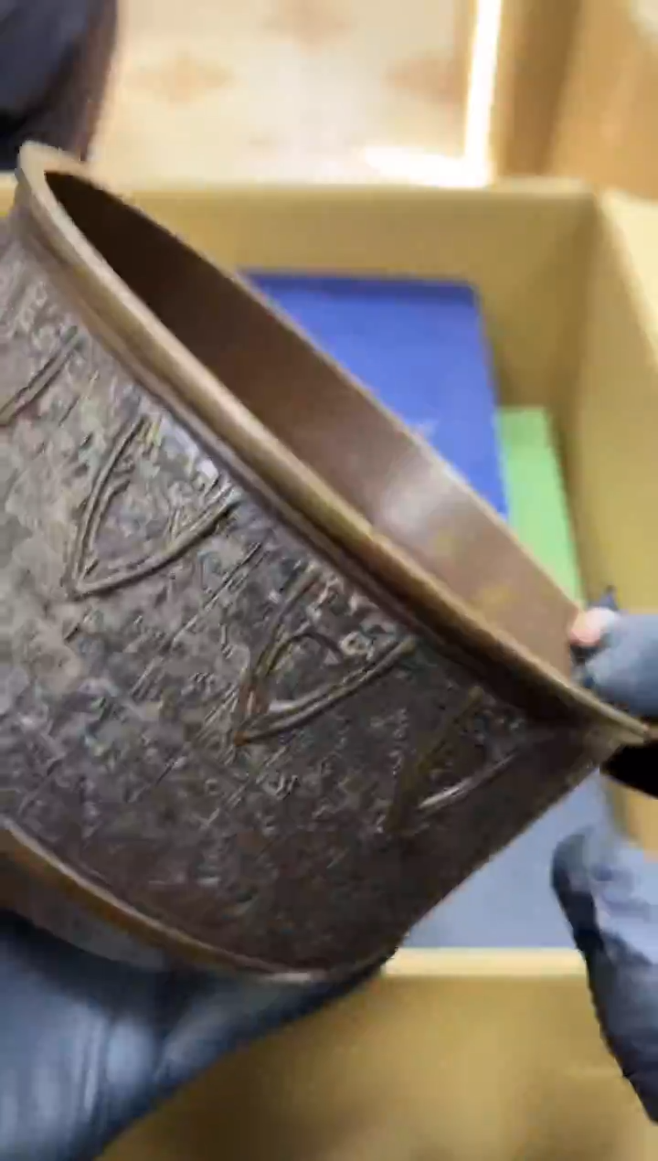 如图所示 阁集工艺品