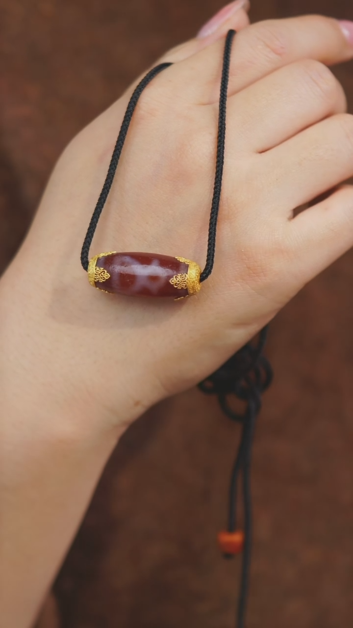 【闪购商品】玛瑙/玉髓项链18K金镶嵌多样性发一