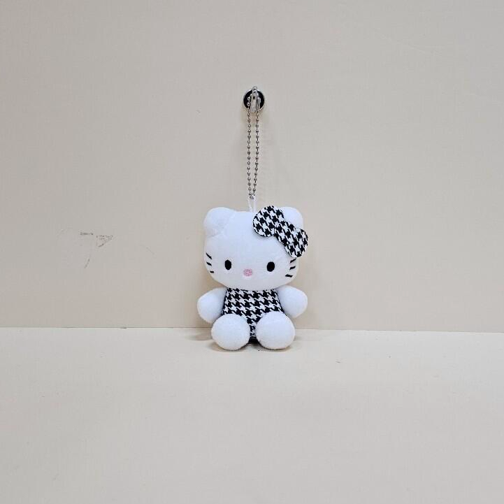 【首尔限定】Hello Kitty 黑色千鸟格Kitty 钥匙扣玩偶  运动包配件