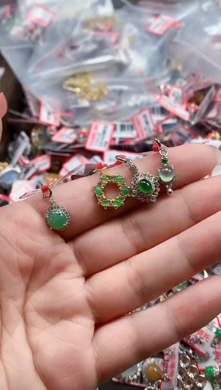 银S925镶嵌戒指翡翠天然A货缅甸翡翠