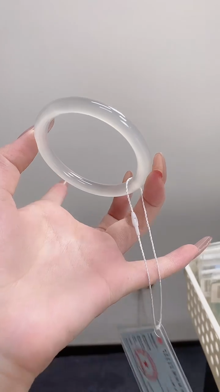 手镯玛瑙/玉髓未镶嵌56-57圆条