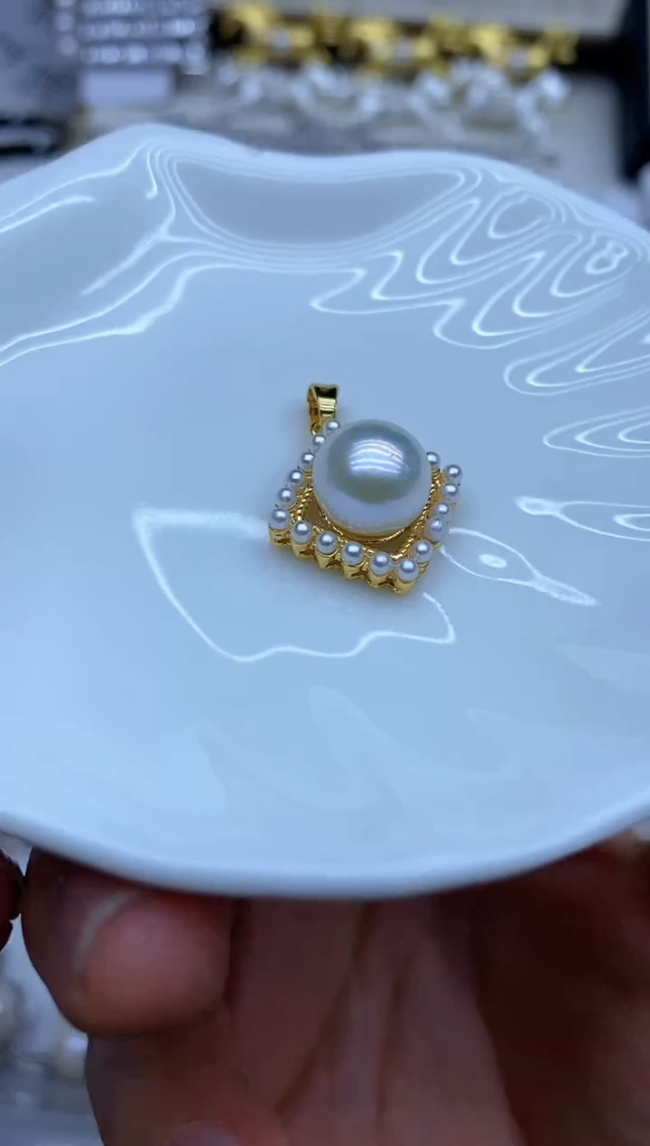 吊坠(不含链)未镶嵌淡水珍珠吊坠多样性发其一