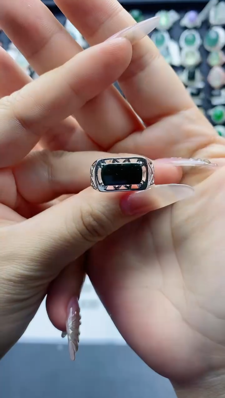 【闪购商品】翡翠戒指银S925镶嵌天然A货翡翠开口戒指